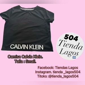Women Calvin Klein top , Size Small . Good price.